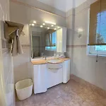 Eos Villa