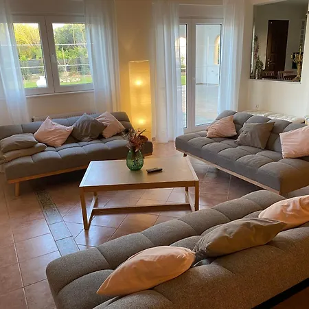 Villa Eos *